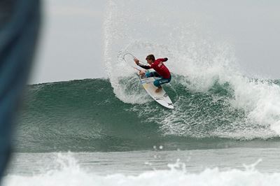 Epic Action At Business End Of The RVCA Junior Challenge