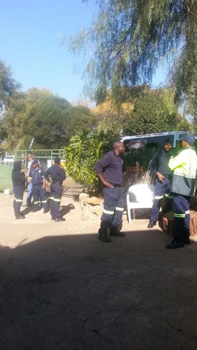 400kg man’s life in danger as hospitals refuse treatment
