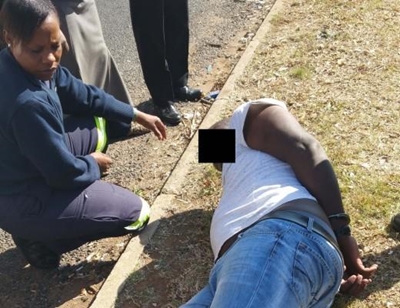 Robbers press panic button instead of gate remote