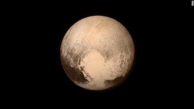 Nasa spacecraft speeds past Pluto