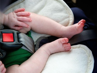 3 month old baby left in car