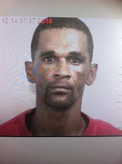 Dangerous convict escapes from prison