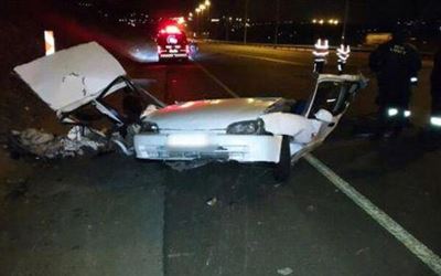 Car splits in half in crash, 5 dead