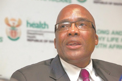 Health minister in hospital with pneumonia