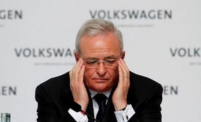 Volkswagen CEO resigns