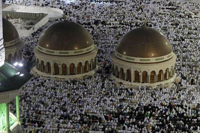 Hundreds die in Mecca stampede