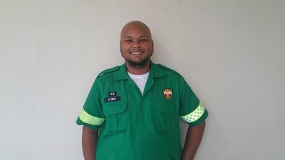 Ambulansman sterf in motorfietsongeluk