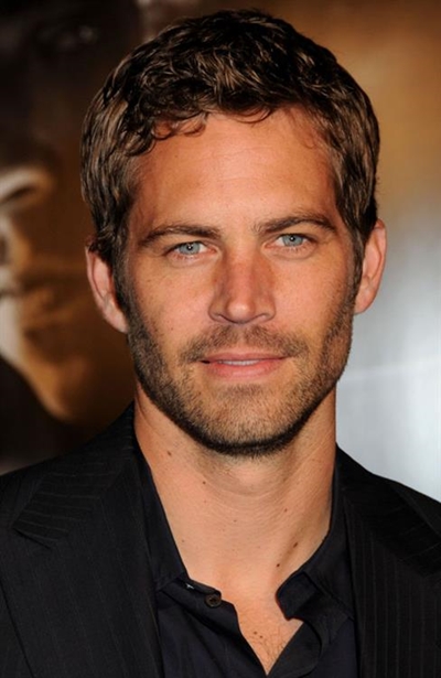 Paul Walker's daughter 'sues Porsche' over fatal crash