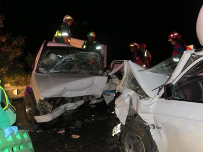 Opvolg: 16 beseer in Robinsonpas-ongeluk