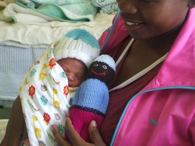 Australian Rotary helps Knysna newborn