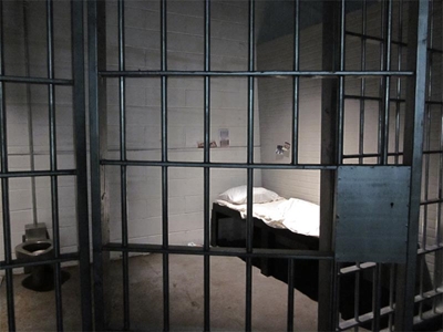 Mom awarded R55 000 after night in cell with baby