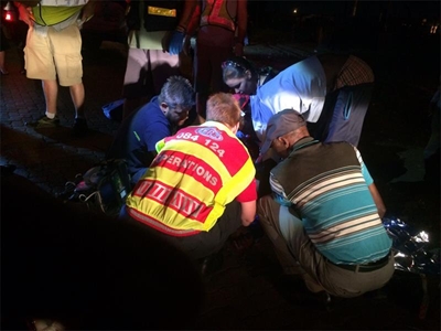 Men stab each other over R20