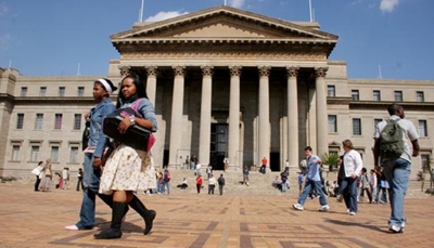 Protesting students block entrance to Wits for 2nd day