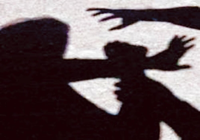 Gang of women on men raping spree
