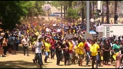 Chaos ensues as students protest at Union Buildings