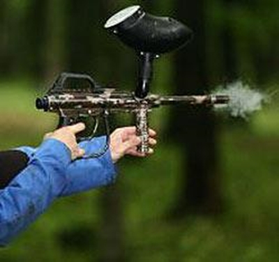 'Swak polisierekrute' met verfbalgewere opgelei