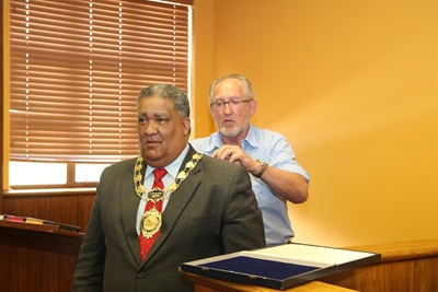 Wessie mayor of Eden again