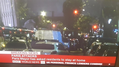 France Closes Borders After Paris 'Horror'