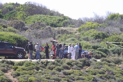 Bakkie plunges down cliff: 3rd man missing