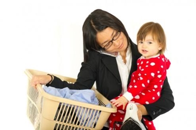 Study: Working moms’ mental health deteriorating