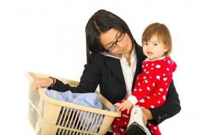 Study: Working moms’ mental health deteriorating