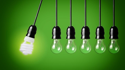 Thousands of homes to be fitted with free energy saving lamps