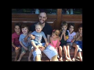 Oscar’s 29th spent with kids