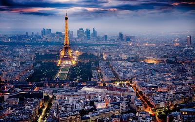 Paris attacks: 'Suicide bomb belt' dumped on street
