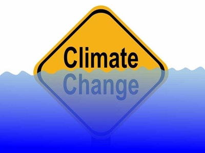 Climate deal due Saturday as talks overrun
