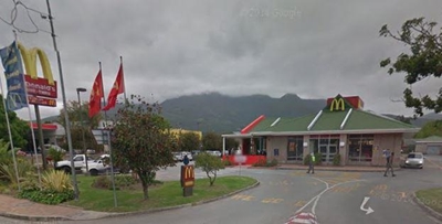 Vals bomdreigement by McDonalds