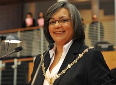 News De Lille promises to probe race incident at Sevens