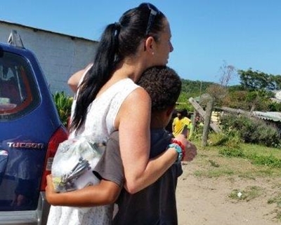 Sedgefield locals reach out to children