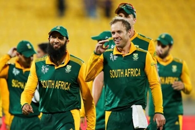 Amla makes perfect start to 2016