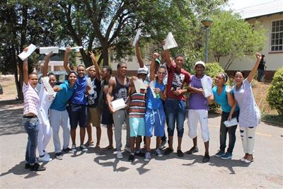 Nog Oudtshoorn-matriekuitslae