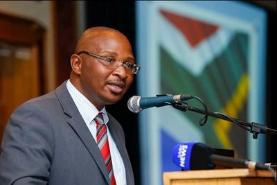 Dr Bheki Shongwe 'comes up' for Chris Hart