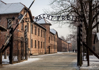Arrests in Israel over Auschwitz price-fixing claims
