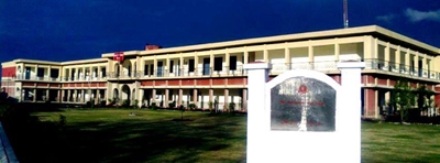 Gunmen attack Pakistan university