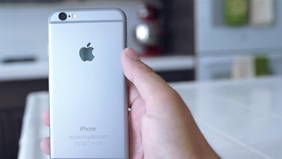 Apple no longer flavour of month with investors