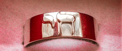 Kosbare ring word gesoek