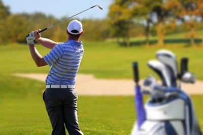 De Decker endures to win Centurion Open
