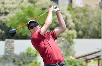 Ferguson, Beckley lead as course records shatter at SA Stroke Play
