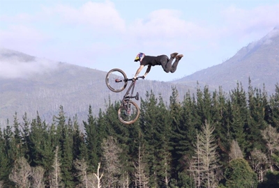 World-renowned mountain bikers in Garden Route