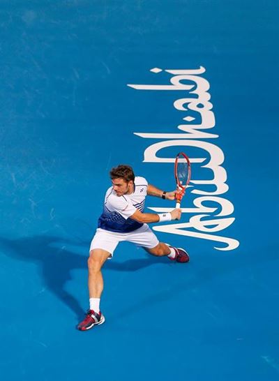 Stan Wawrinka claims Dubai Tennis Championship crown