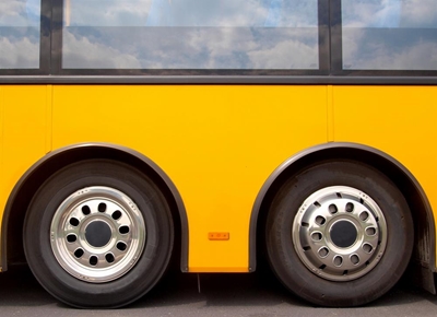 68 kinders in 39-sitplek bus
