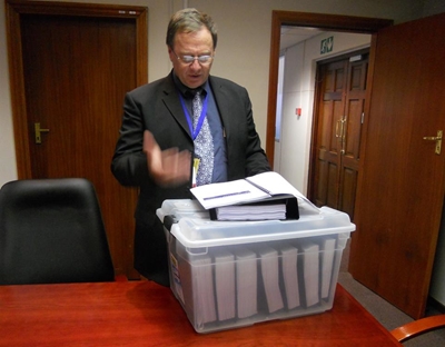 Oudtshoorn forensiese verslag by minister