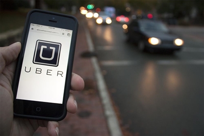 Uber applauds bill that will regulate the service