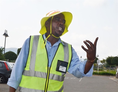 Meet the opera singing car guard