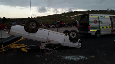 19 injured as vehicle overturns on N2