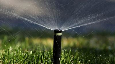 Streng waterbeperkings in plek