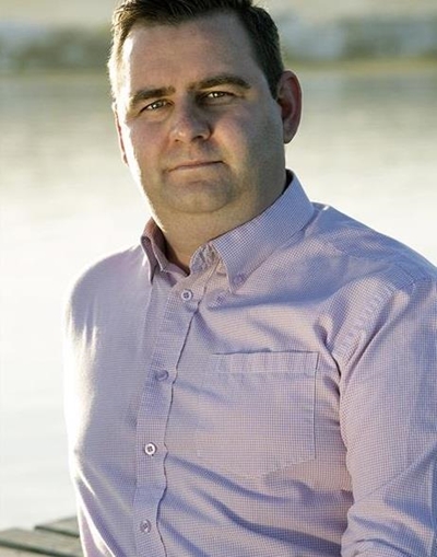Knysna FM broadcaster leaves town